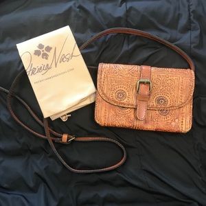 Patricia Nash cross body purse